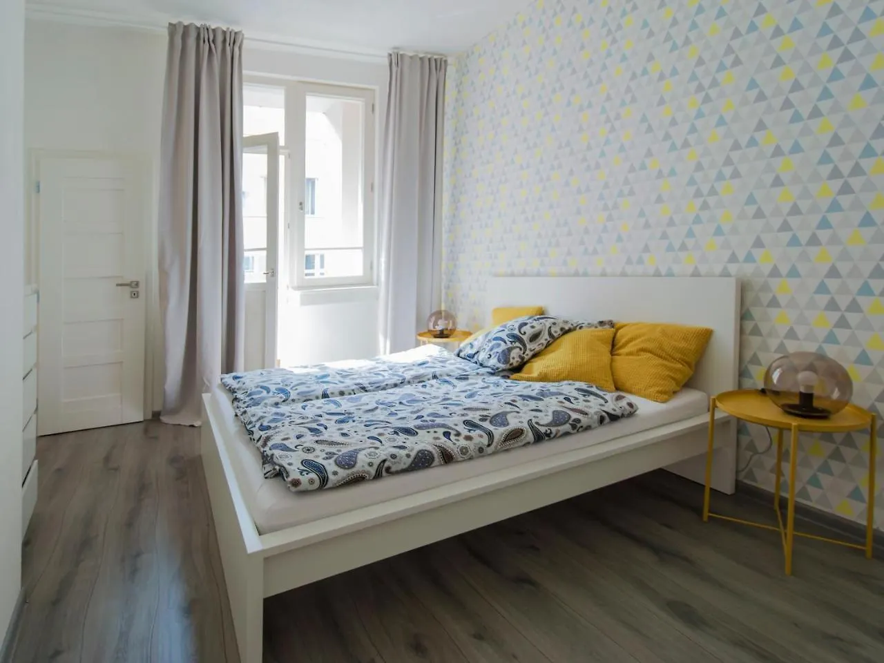 Apartment U Pujcovny 6 براغ