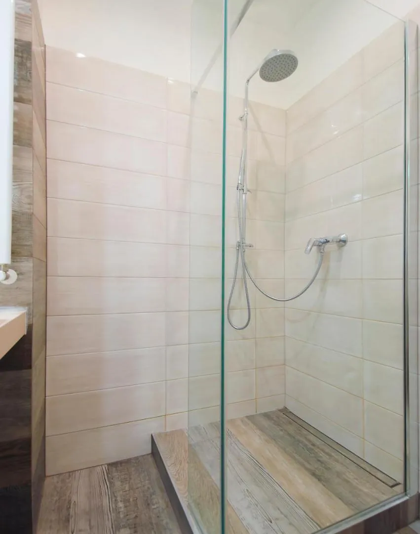 Apartment U Pujcovny 6 براغ